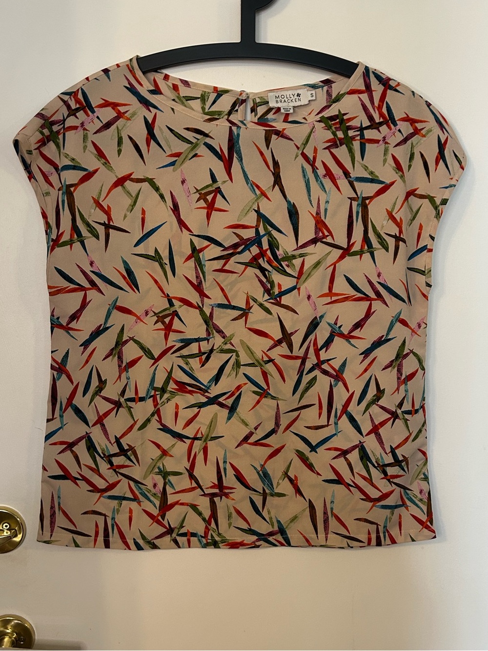 Molly Bracken Women’s Beige Multicolor Cap Sleeve Blouse Size Small